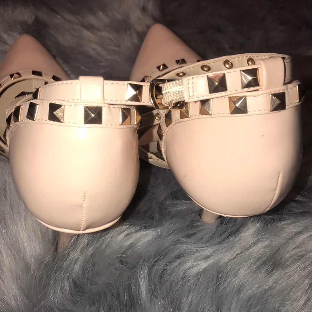 Pointy studded heels - Picture 6 of 7